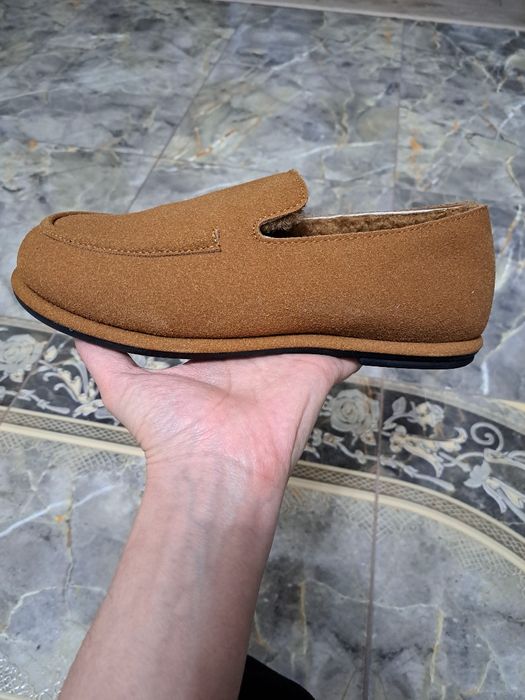 Продам новые Ботинки лоферы