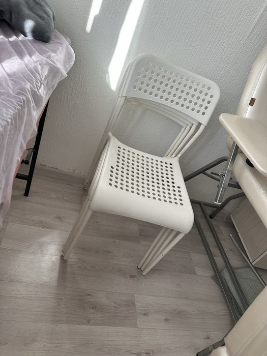 Стулья икеа 3000 тг за 1 стул