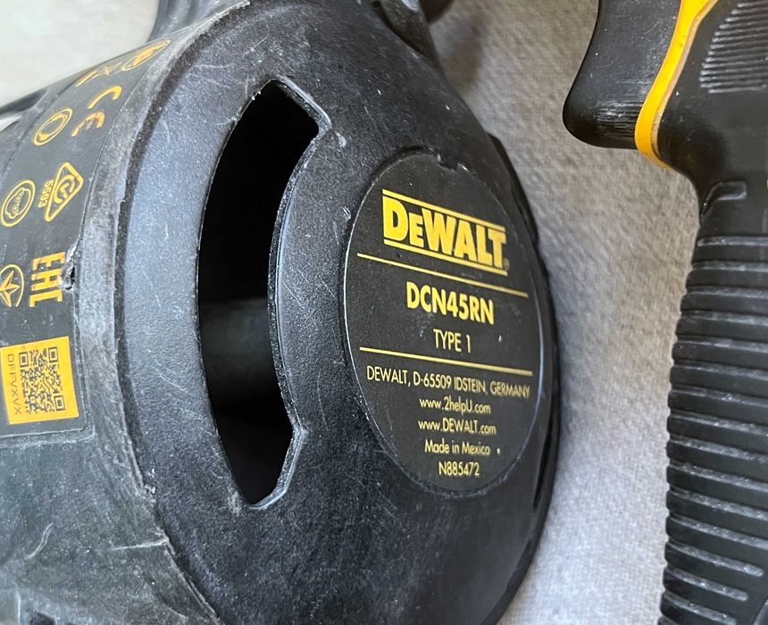 Pistol cuie acoperis DeWalt DCN45RN 18V XR Brushless