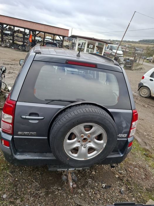 Elemente Caroserie Suzuki Grand Vitara 1.9dci An 2008