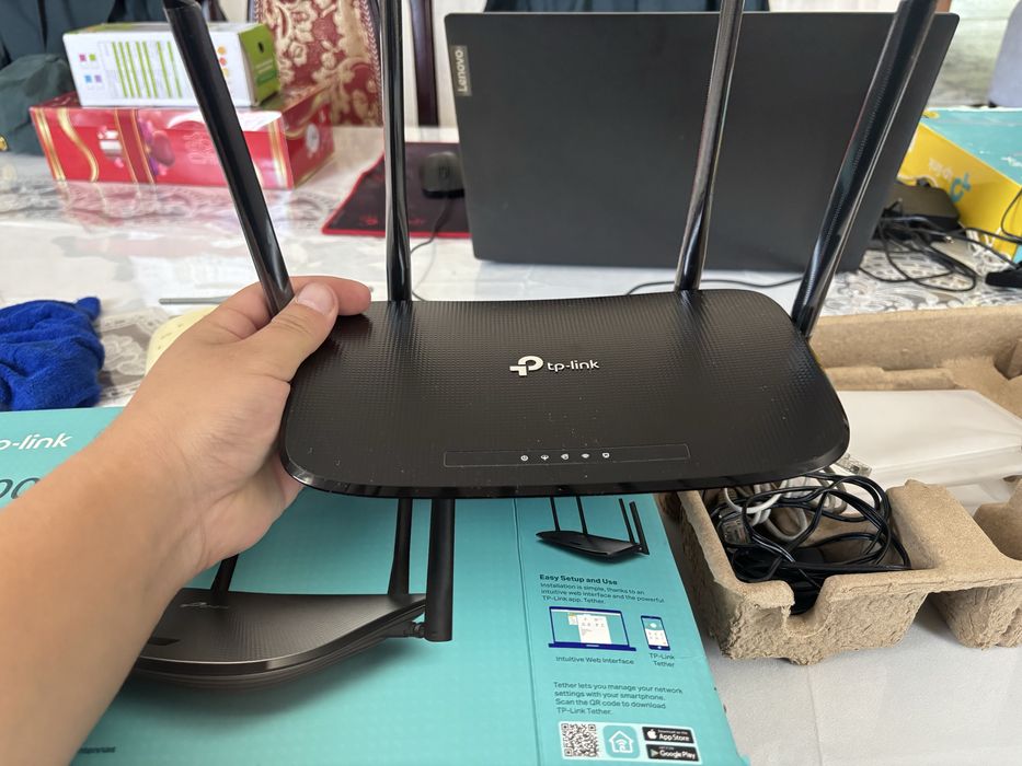 Продается Wi-Fi, почти новый 2 недели пользовались.