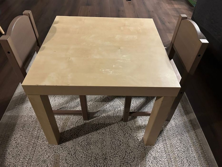 Set IKEA măsuță+ 2 scăunele pentru copii
