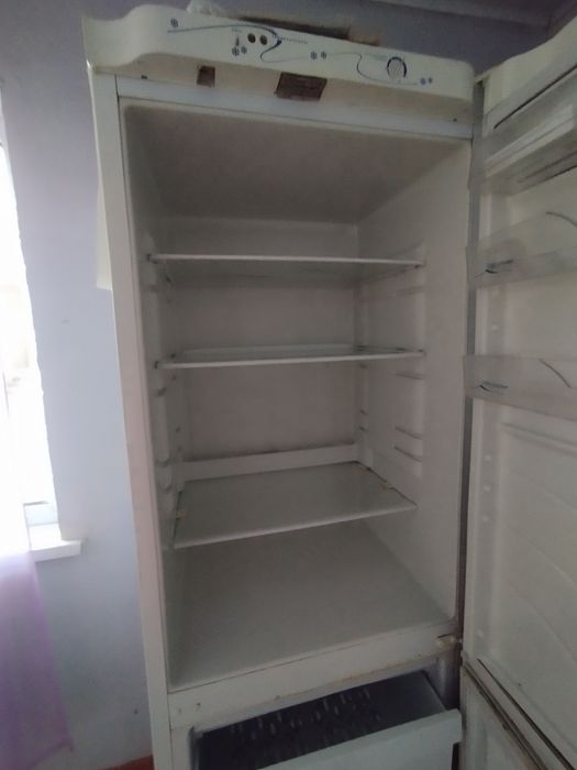 Продается Холодильник