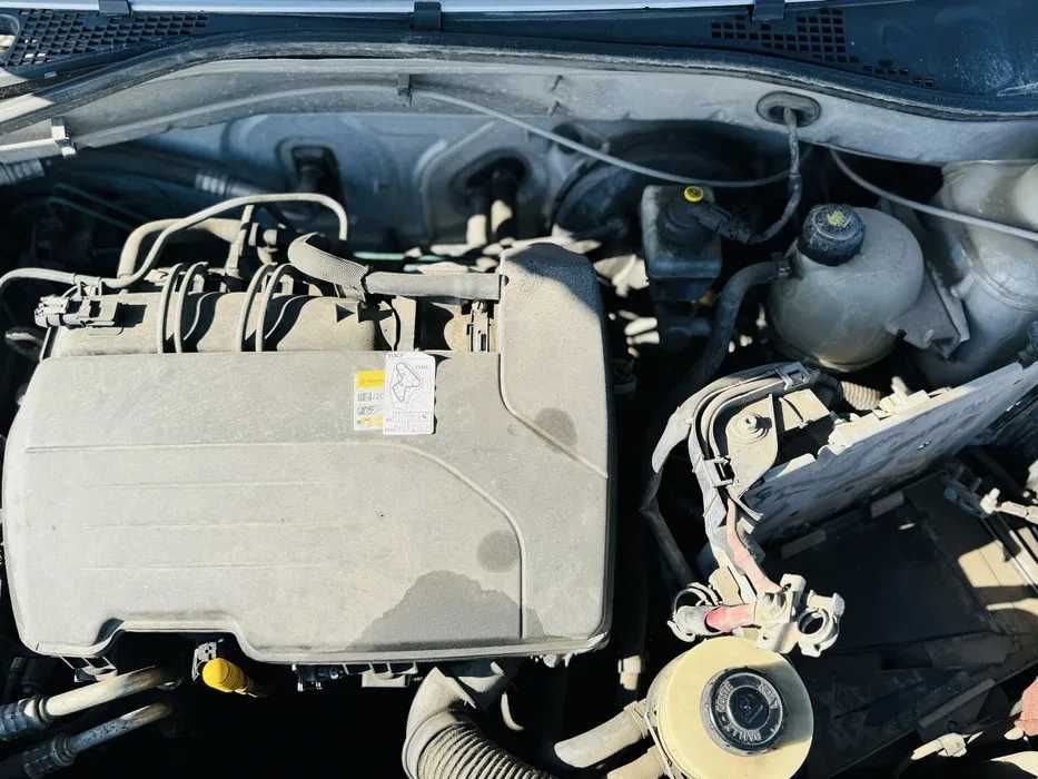 Motor complet fara anexe Dacia Logan 2009 1.2 benzina cod d4f