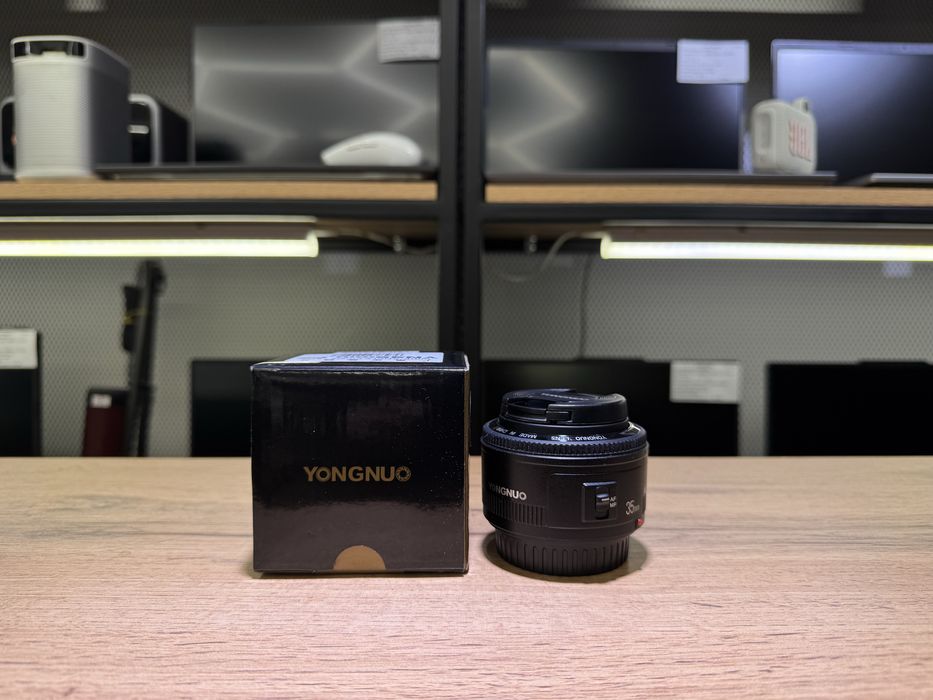 Объектив Yongnuo 35 mm, 0.25m/0.8 ft, отличное состояние, 1364/А10