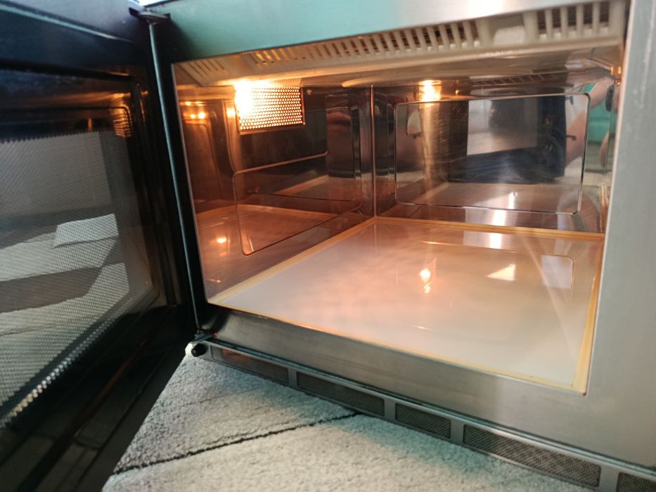 Cuptor microunde profesional HENDI 34L 3000W - FUNCȚIONAL