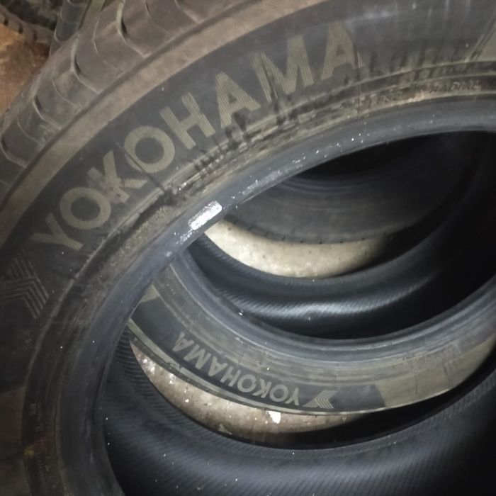 Продаю шины на 17