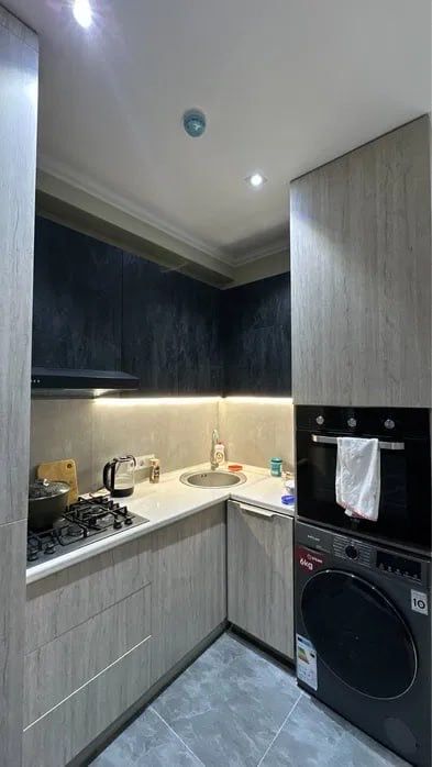 Хон Сарой Сайрам 2/8/12 Евро Квартира 43м2