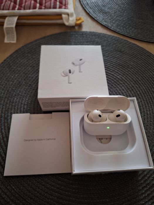 Casti airpods de vanzare