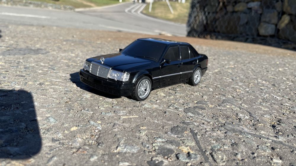 Мерс 124 на радиоуправлении