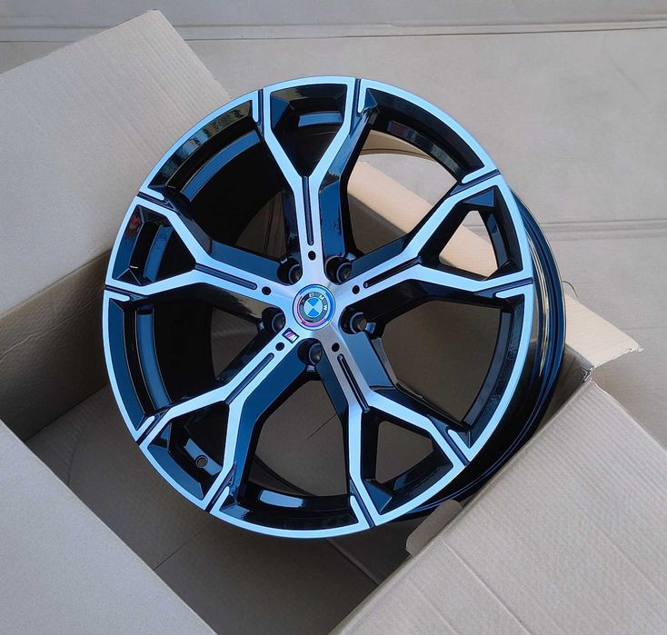 Jante 21 sau 20 BMW X5 G05 X6 G06 i8 seria 7 ..etc Style 741 M
