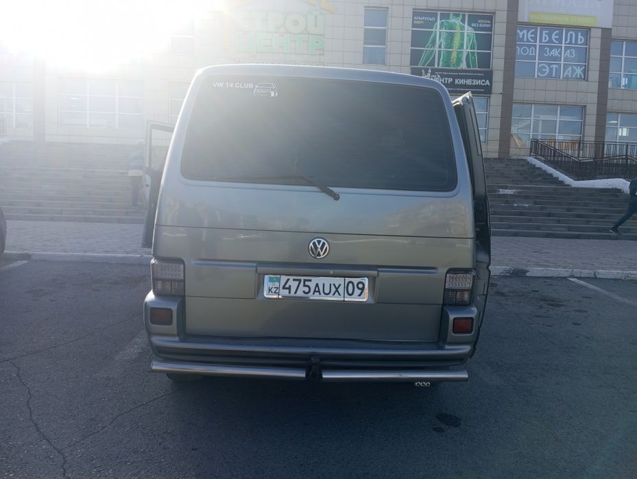 Volkswagen Caravelle