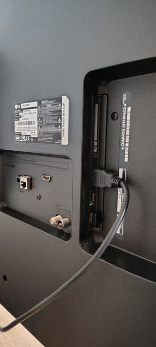 Vând Smart TV LG 4K UHD - 126 cm (50") - Stare Excelentă