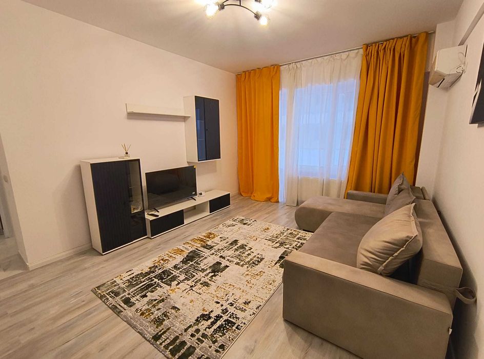 Ap. 1 cam. decomandat, et.1, totul nou, prima inchiriere Unirea Towers