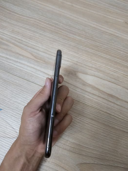 Продаю iPhone XS Max 64Gb