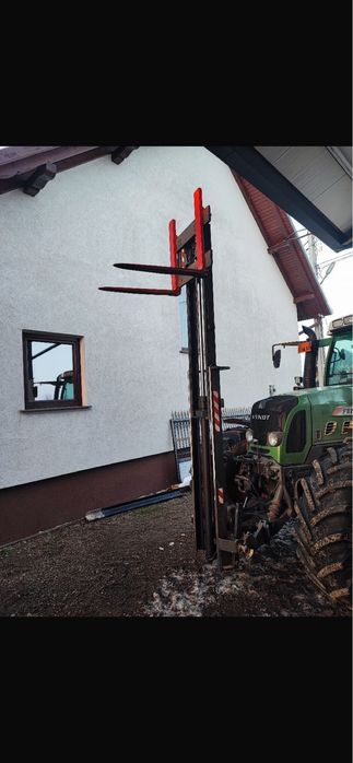 Vând braț de stivuitor care se prinde în tiranți