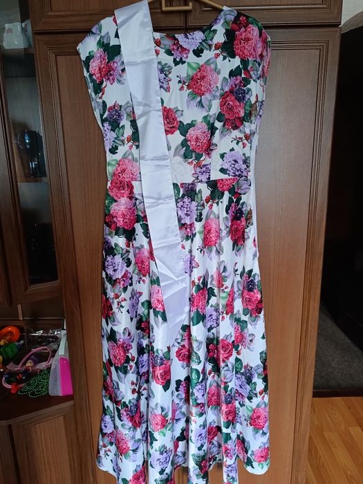 Продам женские вещи!