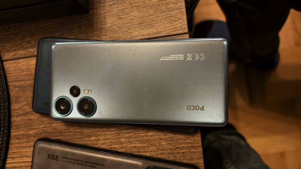 Poco F5 256GB/12+12 RAM