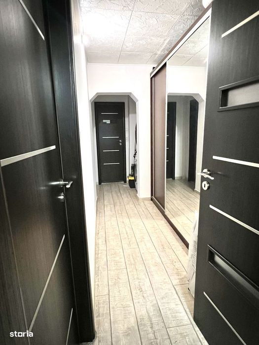Apartament 2 cam decomandat Rahova centrală proprie, parter, bloc 1985
