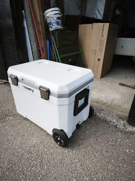 Lada frigorifica pasiva Steamy Marine 45
Roller, 45 litri, alb