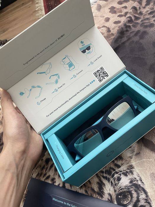 Chamelo Dusk smart glasses