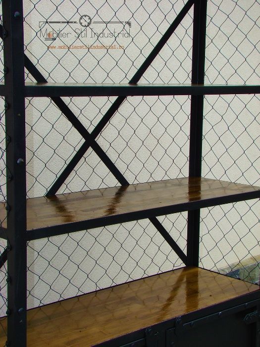 Raft stil industrial cu 2 usi.Model cu plasa.Blaturi lemn natural