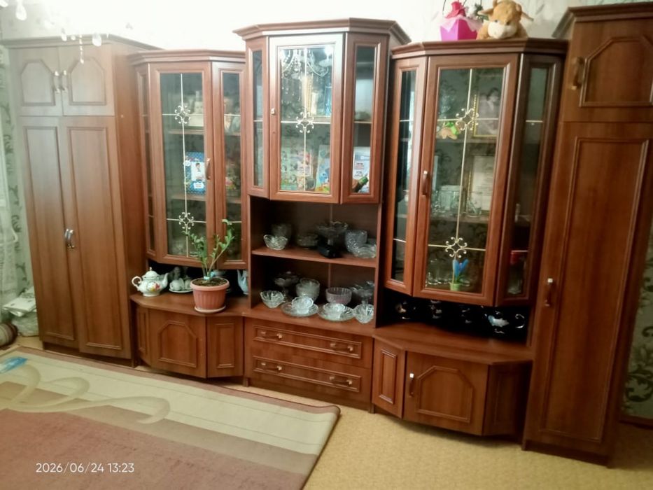 Стенка б/у 40тыс