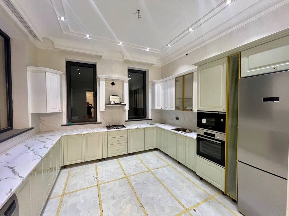 Продается Коттеджный дом на метро Минор, Алайский