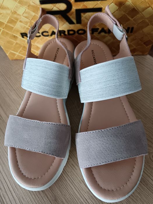 Сандали ест.кожа 38 номер