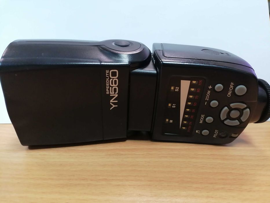 Вспышка на фотоаппарат