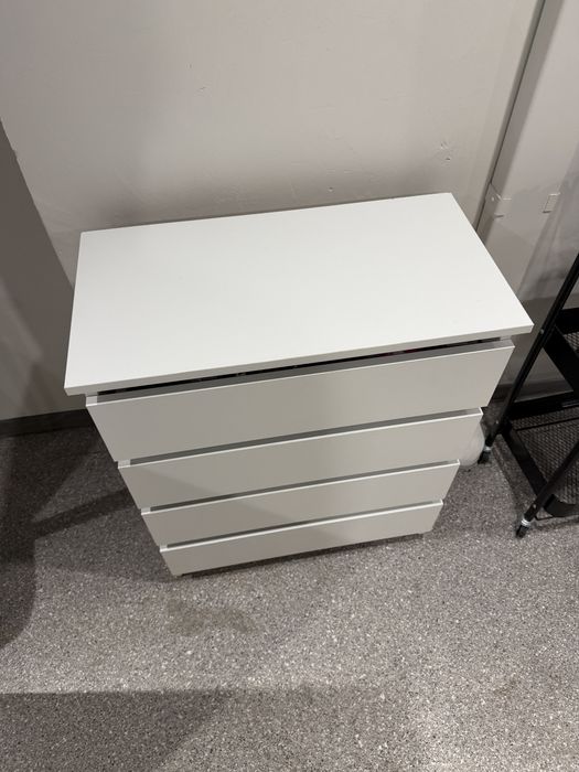 Продам комод новый