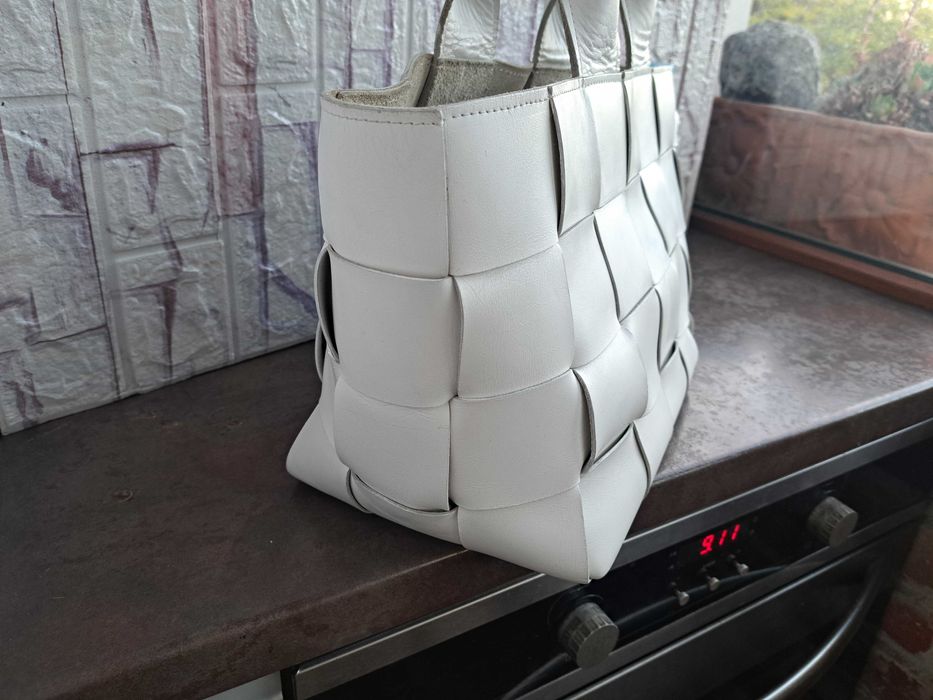 дамска чанта,бяла кожена чанта-естествена кожа