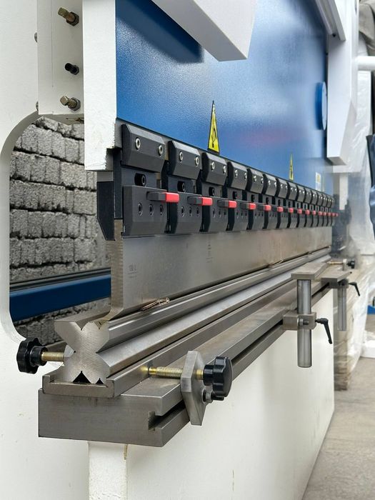 Листогиб гидравлический ЧПУ