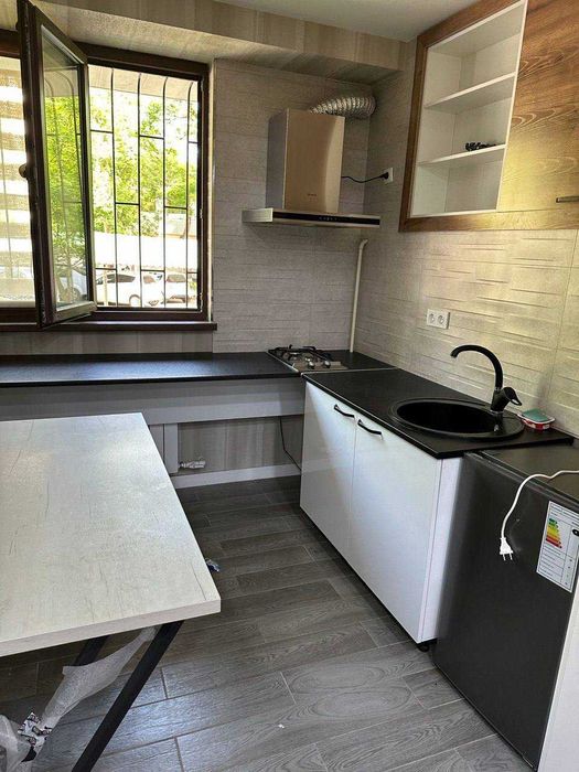 OFIS Markazda: metroga 3 daqiqa, parkovka va elektrokar zaryadkasi