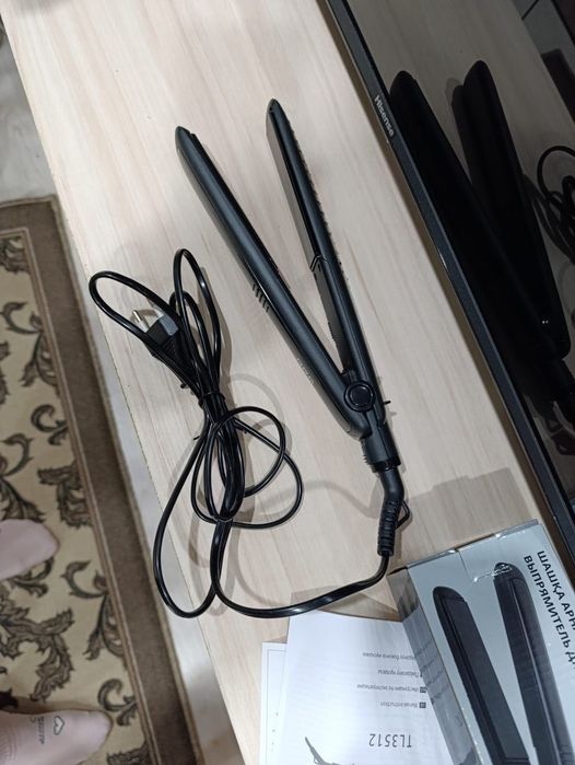 Продам утюжок выпрямитель