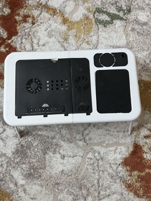 Suport laptop cu răcire USB