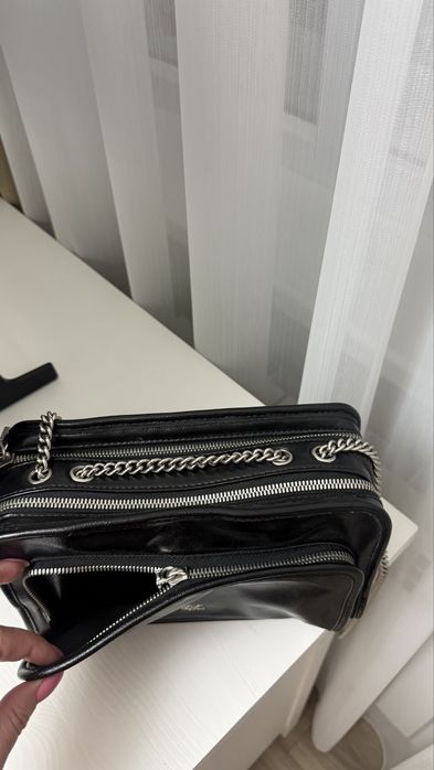 Продается сумка Calvin Klein