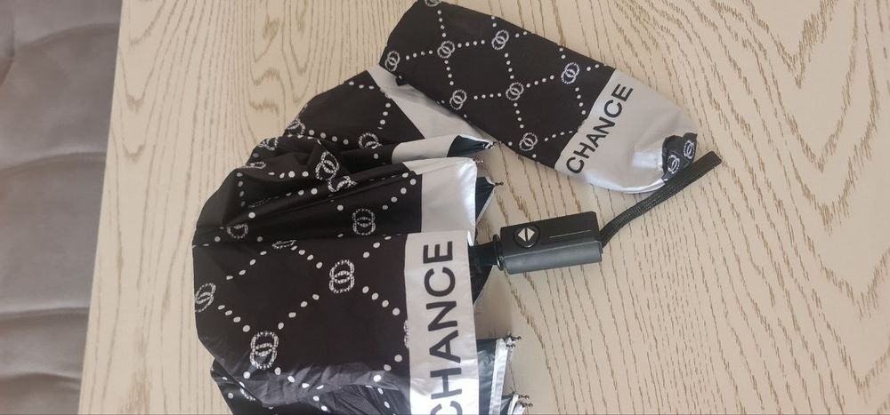 Продаётся новый зонт автомат.