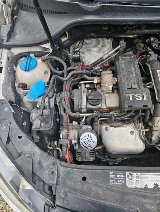 Vând  sau schimb Golf  6 Team ,2010.