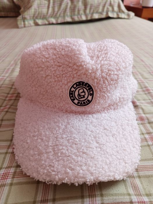 Продам кепку Karl Lagerfeld!
