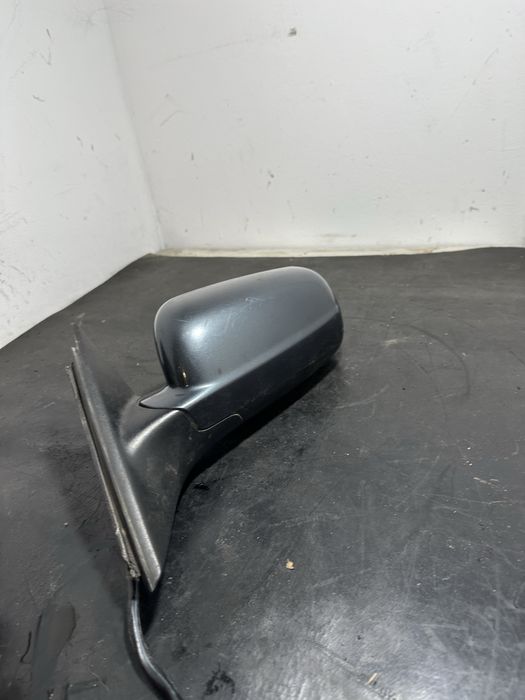 Oglinda stanga Volkswagen Vw Passat B5.5