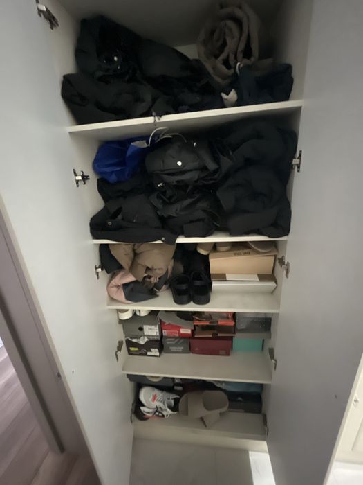 Продается прихожая,состояние отличное,