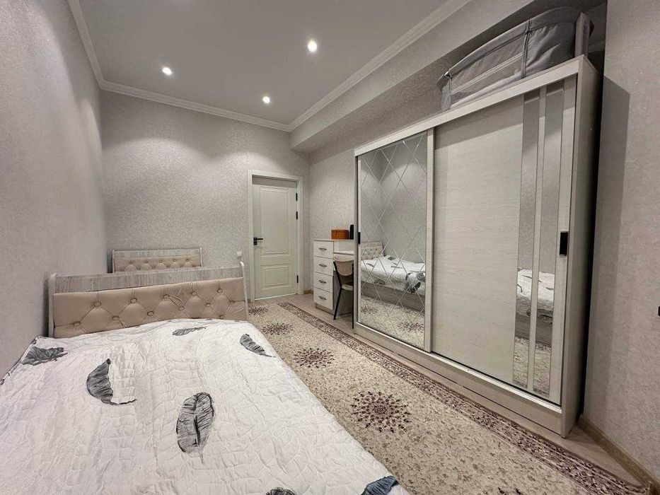 ЖК Dream House ул.Кичик Бешагач 4-комн 6/10 110 м² евроремонт меб/тех