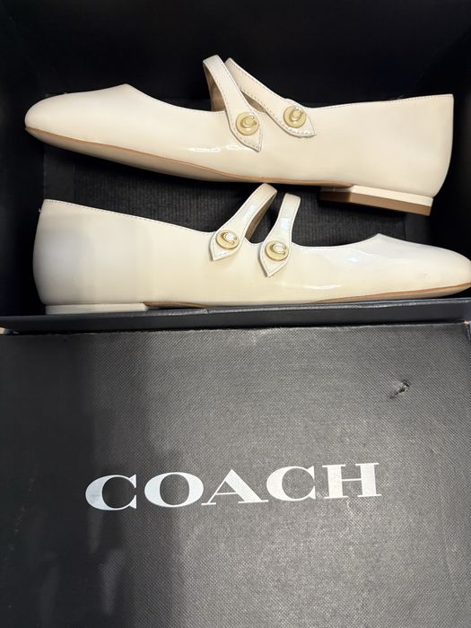 Coach Winley Mary Jane