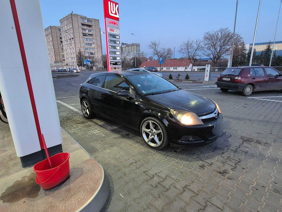 Vând Opel Astra GTC