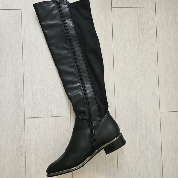 Дамски ботуши  до коляното