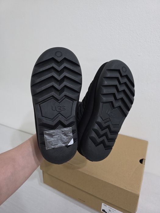 Ugg noi și originale, potrivite pt nr. 35