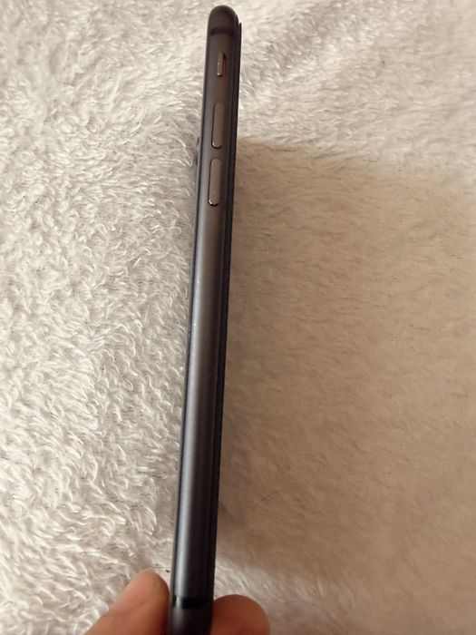 Iphone 8, като НОВ, 100% батерия