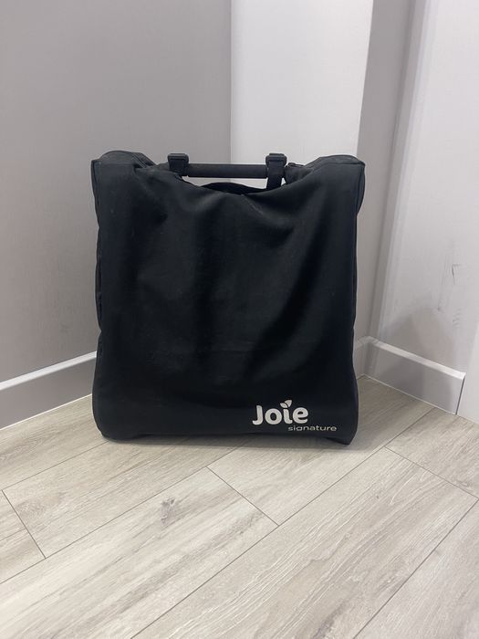 Прогулочная коляска Joie Signature