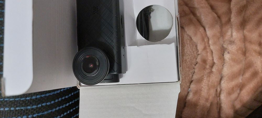 Cameră video auto FHD, duală.